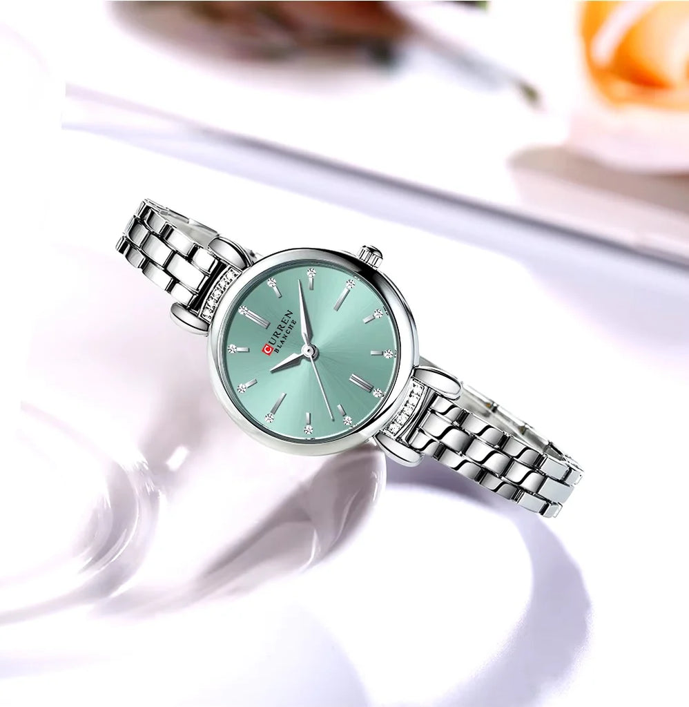 Curren blue Dial SILVER Stainless Steel Chain Analog Quartz Women's fashion Watch.